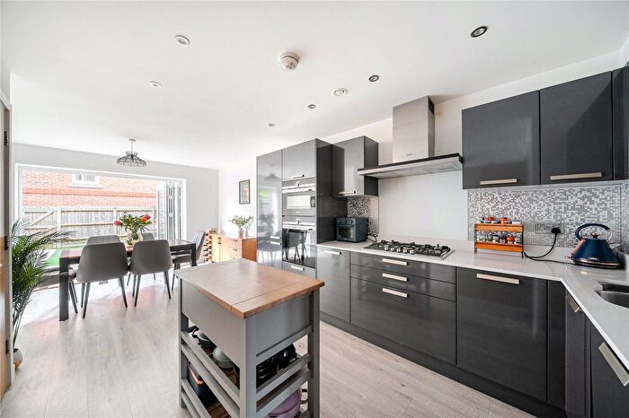 3 Bedroom Terraced House For Sale In Woodland Road, Dunton Green, Sevenoaks, Kent, TN14