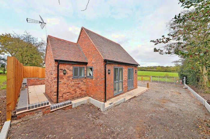 1 Bedroom Maisonette To Rent In Slade Lane, Sutton Coldfield, B75