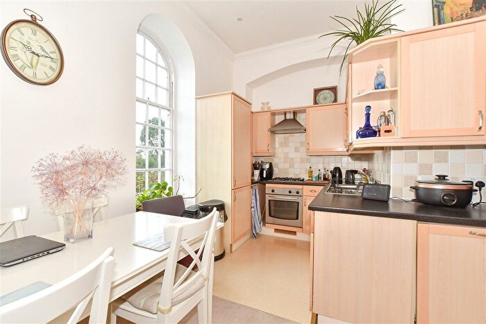 2 Bedroom Flat For Sale In Southdowns Park, Haywards Heath, West Sussex, RH16