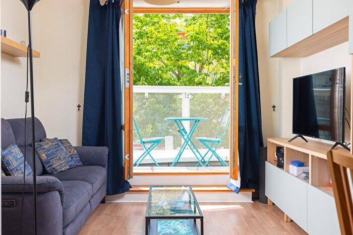 1 Bedroom Flat For Sale In Hannover Quay, Harbourside, BS1