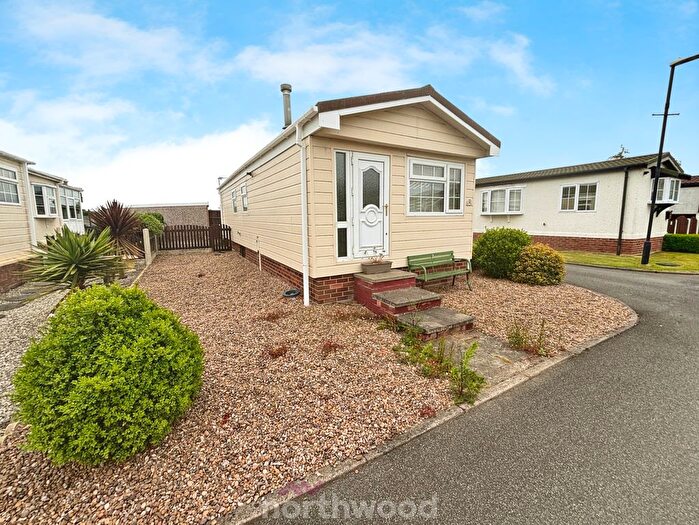 1 Bedroom Mobile/park Home For Sale In Redhouse Park, Hatfield Woodhouse, Doncaster, DN7