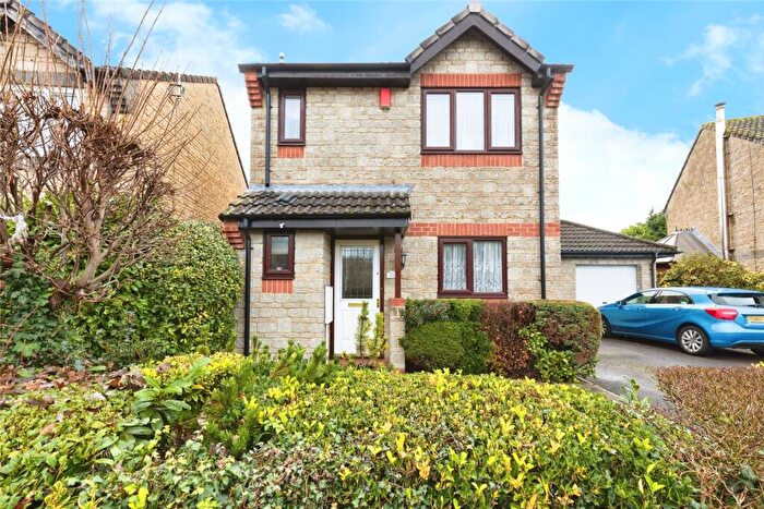 3 Bedroom Detached House For Sale In Abbots Road, Abbeymead, Gloucester, Gloucestershire, GL4