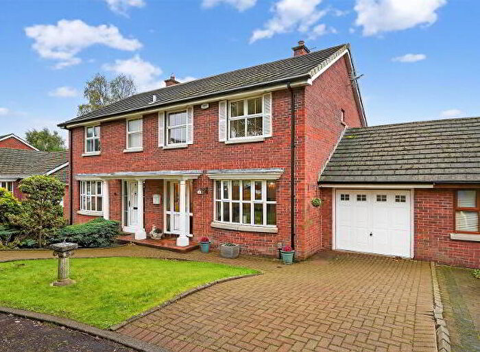 4 Bedroom Semi-Detached House For Sale In Oakwood Grove, Belfast, BT9