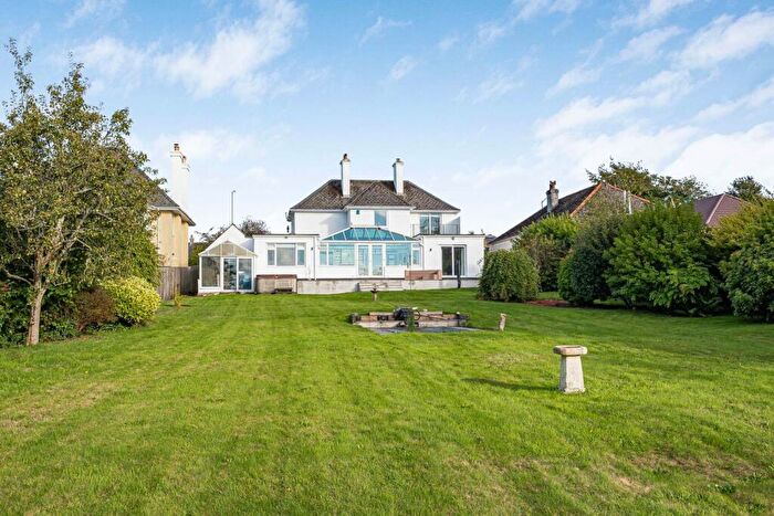 4 Bedroom House For Sale In Callington, PL17