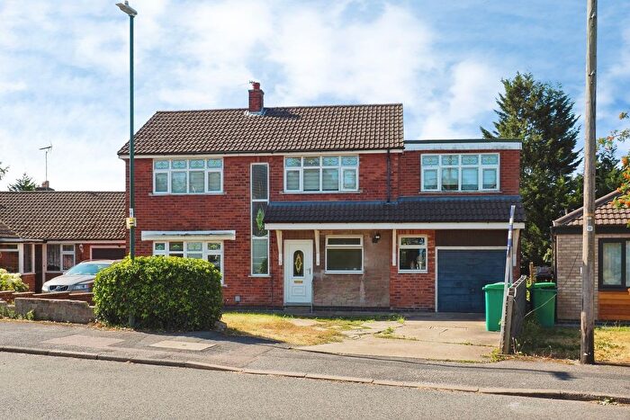 5 Bedroom Detached House For Sale In Moorsholm Drive, Wollaton, Nottingham, NG8
