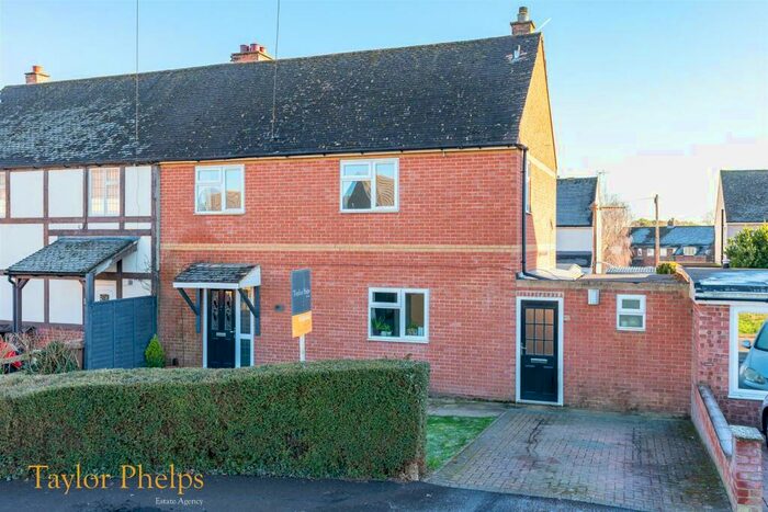 3 Bedroom Semi-Detached House To Rent In Hillside Crescent, Stanstead Abbotts - Months Let Only, SG12