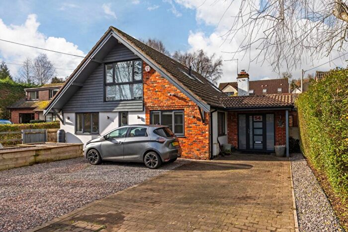 4 Bedroom Detached House To Rent In Springvale Road, Winchester, SO23