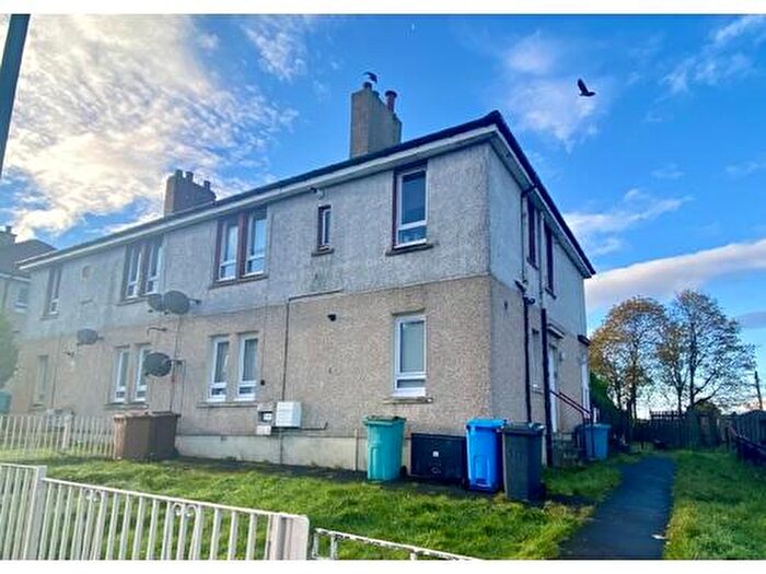 2 Bedroom Flat To Rent In Waddell Avenue, Glenmavis, Airdrie, ML6