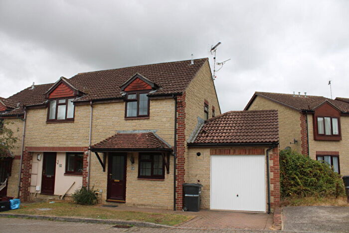 2 Bedroom End Of Terrace House To Rent In Abbey Manor Park, Yeovil, BA21