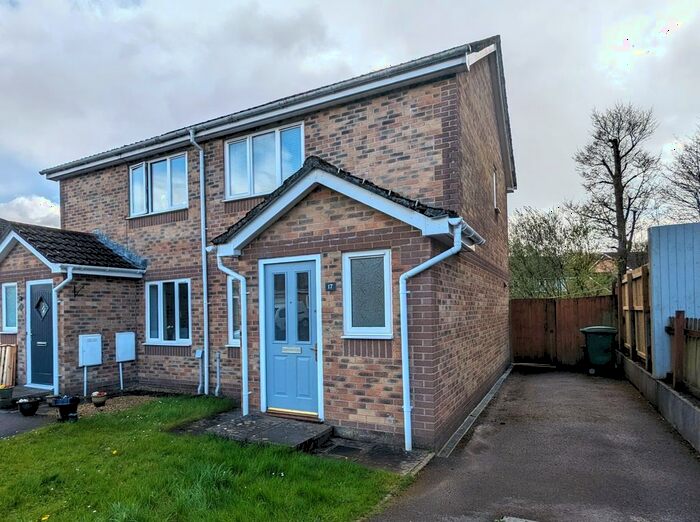 2 Bedroom Semi-Detached House To Rent In Cae Garw, Llantwit Fardre, Pontypridd, CF38