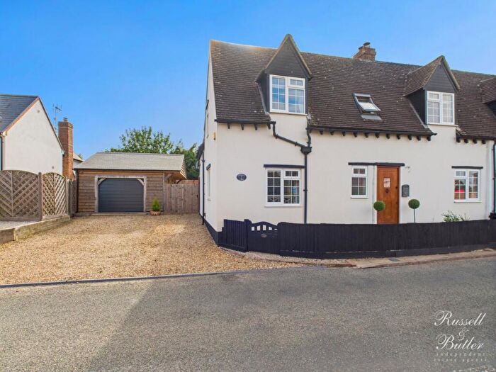 4 Bedroom Semi-Detached House For Sale In Marston Road, Granborough, MK18