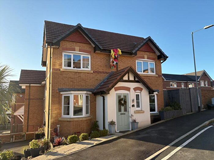 4 Bedroom House For Sale In Middlewich Close, Horwich, Bolton, BL6