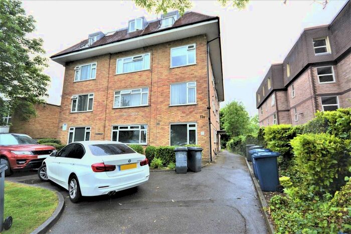 2 Bedroom Flat To Rent In Sunningfields Road, London, NW4