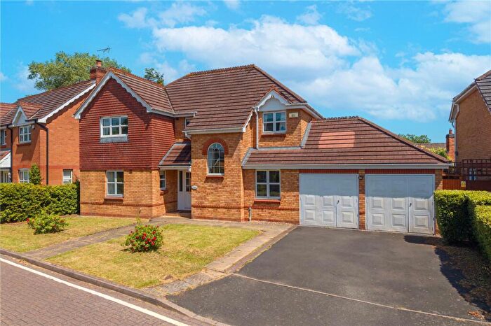 5 Bedroom Detached House To Rent In Rosebriars, Shirley, Solihull, West Midlands, B90