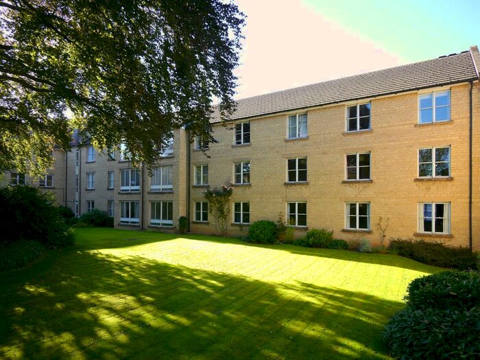 2 Bedroom Apartment To Rent In Mullings Court, Cirencester, GL7