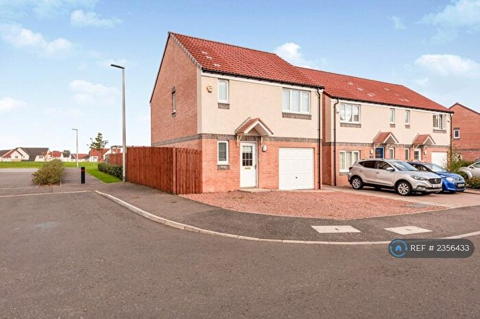3 Bedroom Detached House To Rent In Rankin Drive, Falkirk, FK2