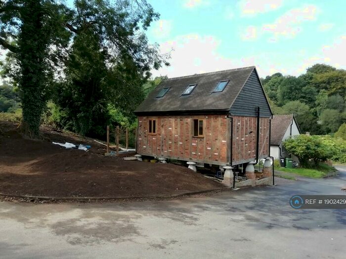 1 Bedroom Detached House To Rent In Rookery Hill Farm, Westcott, RH4