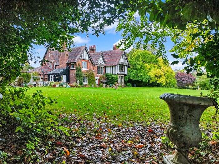 7 Bedroom Detached House For Sale In Farm Lane, Horsehay, Telford, Shropshire, TF4