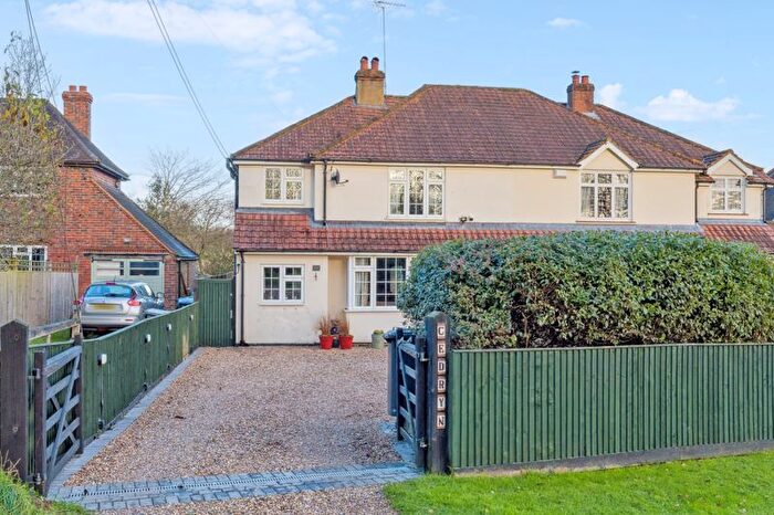 3 Bedroom Semi-Detached House For Sale In Moor Common, Lane End, High Wycombe, HP14