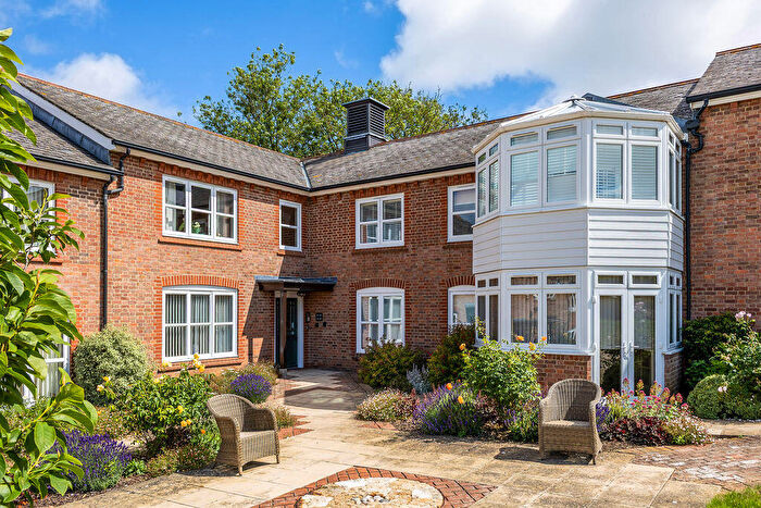 2 Bedroom Retirement Property For Sale In North Mill Place, Halstead, CO9