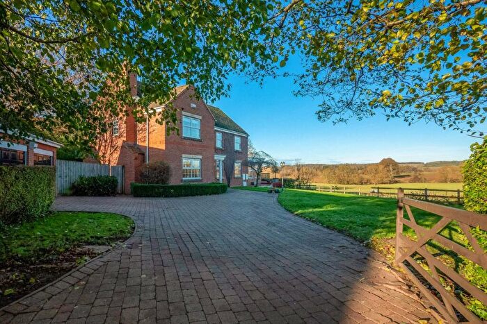 5 Bedroom Detached House For Sale In The Burrows, Newbold On Stour, Stratford Upon Avon, CV37
