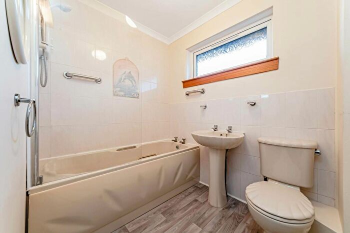 1 Bedroom Terraced House To Rent In Craigburn Crescent, Houston, PA6