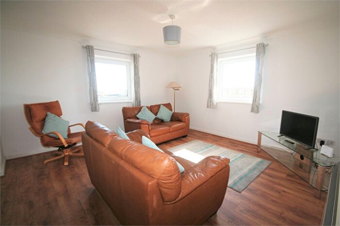 2 Bedroom Flat To Rent In Pocketts Wharf, Maritime Quarter, Swansea, SA1