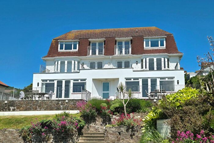2 Bedroom Apartment For Sale In Woolacombe, EX34