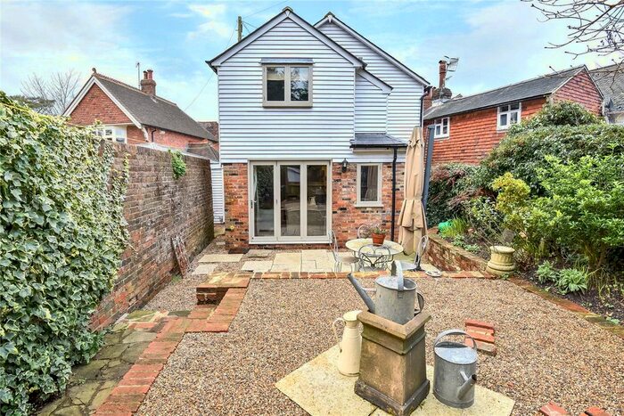 3 Bedroom Detached House To Rent In High Street, Frant, Tunbridge Wells, Kent, TN3