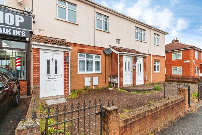 2 Bedroom Flat For Sale In Southmead Road, Bristol, Avon, BS10