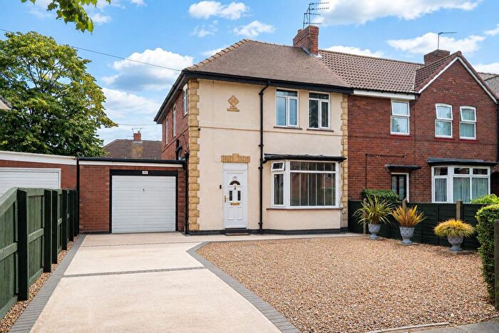 3 Bedroom Semi-Detached House For Sale In Burton Stone Lane, York, YO30