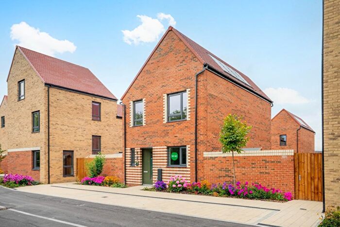 3 Bedroom Detached House For Sale In Cocoa Gardens, Wigginton Road, York, YO31