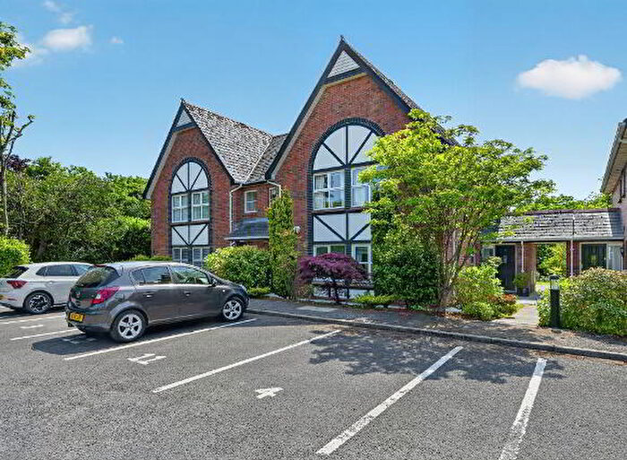 2 Bedroom Ground Floor Apartments For Sale In Craigtara, Holywood, BT18