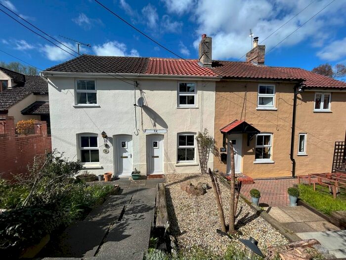 2 Bedroom Cottage To Rent In Bures Road, Great Cornard, Sudbury, CO10