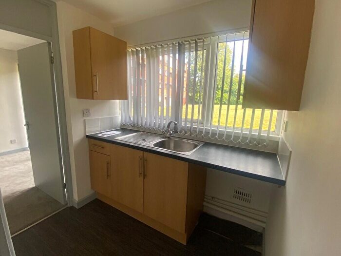 Studio To Rent In Cottesmore House, Browns Green, Birmingham, B20