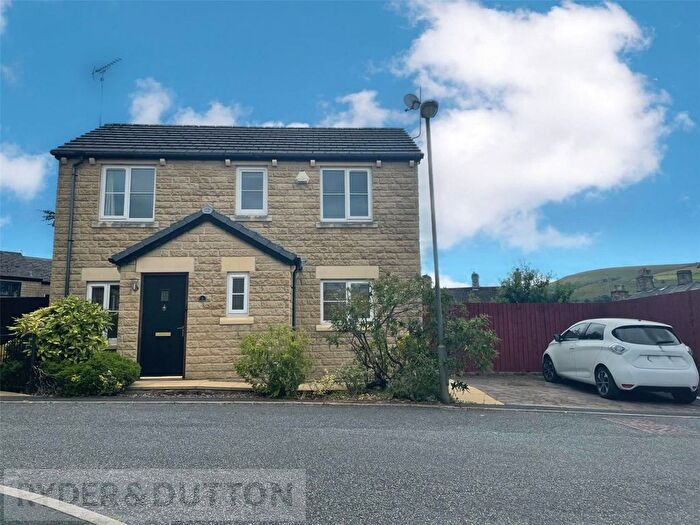 3 Bedroom Detached House To Rent In Victoria Court, Victoria Street, Glossop, Derbyshire, SK13