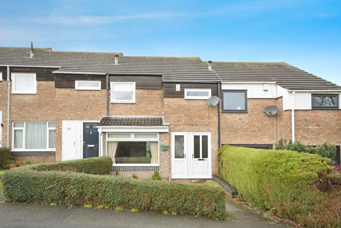 3 Bedroom Terraced House For Sale In California Drive, Chapeltown, Sheffield, S35