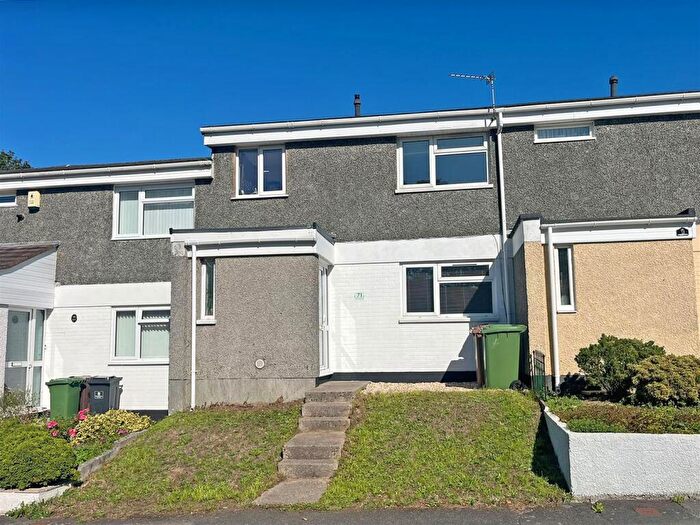 3 Bedroom Terraced House For Sale In Whin Bank Road, Crownhill, Plymouth, PL5