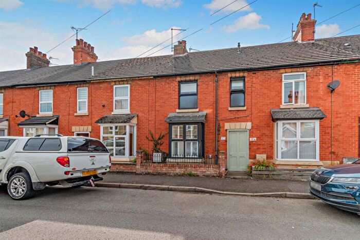 3 Bedroom Terraced House For Sale In Kings Road, Oakham, Rutland, LE15