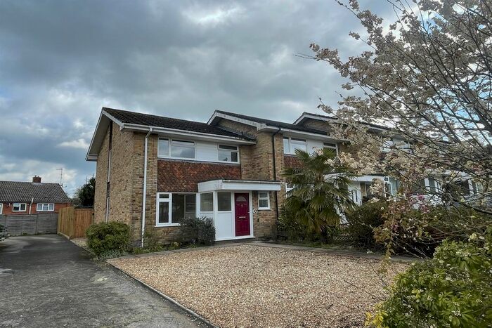 3 Bedroom End Of Terrace House To Rent In Bourne Way, Midhurst, West Sussex, GU29