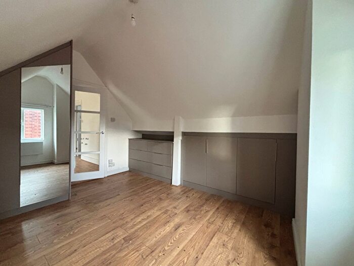 1 Bedroom Flat To Rent In Arboretum Road, Walsall, WS1