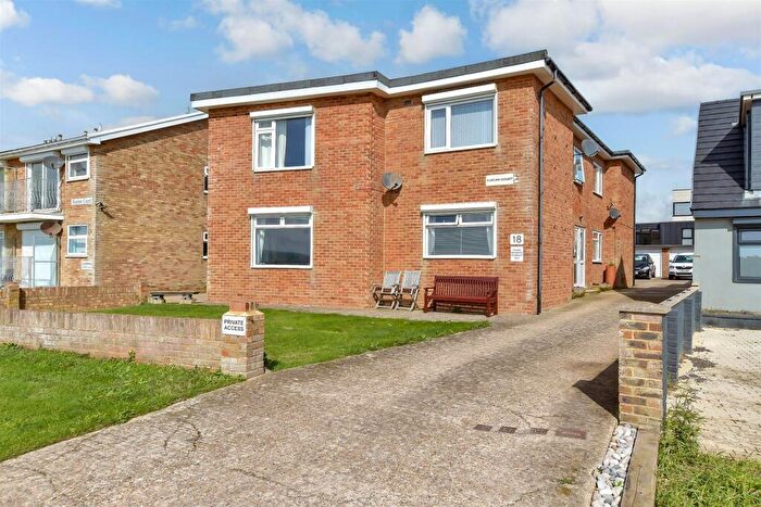 2 Bedroom Apartment For Sale In The Esplanade, Telscombe Cliffs, Peacehaven, East Sussex, BN10