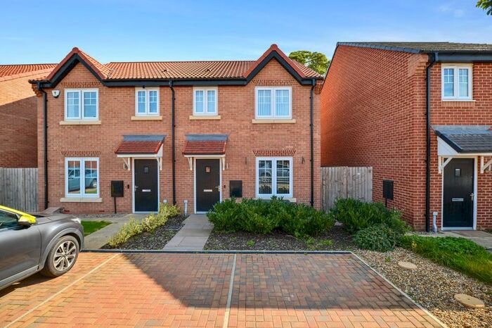 3 Bedroom Semi-Detached House For Sale In Apple Tree Road, Stokesley, Middlesbrough, TS9