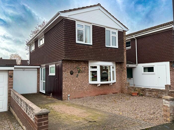 3 Bedroom Property For Sale In Ambleside Drive, Hereford, HR4