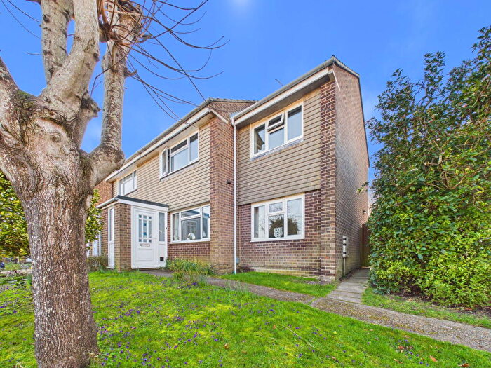 3 Bedroom Semi Detached House For Sale In Mill Hill Drive, Shoreham By Sea, BN43