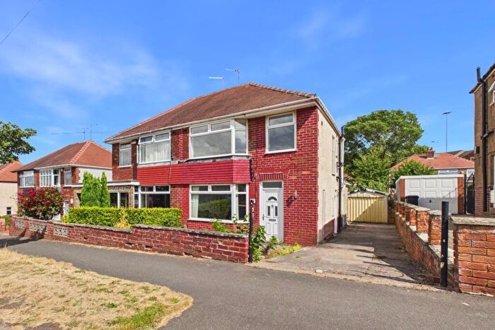 3 Bedroom Semi Detached House For Sale In Kirkby Drive, Sheffield, South Yorkshire, S12