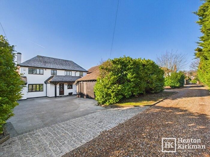 4 Bedroom Detached House To Rent In Compton Avenue, Brentwood, Essex, CM13