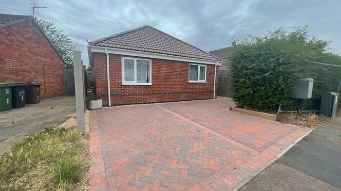2 Bedroom Detached Bungalow To Rent In Longcliffe Road, Shepshed, LE12
