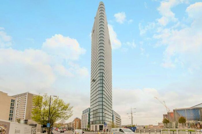1 Bedroom Flat To Rent In Chronicle Tower, B City Road, London, EC1V