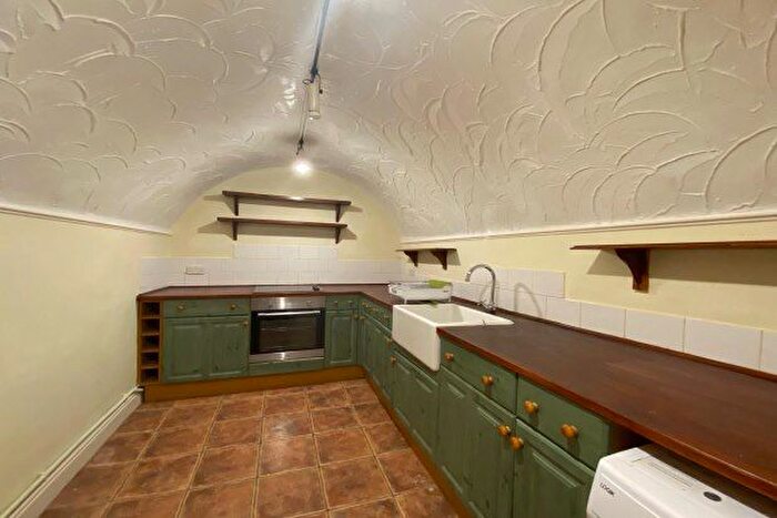 1 Bedroom Flat To Rent In Cirencester Road, Cheltenham, GL53